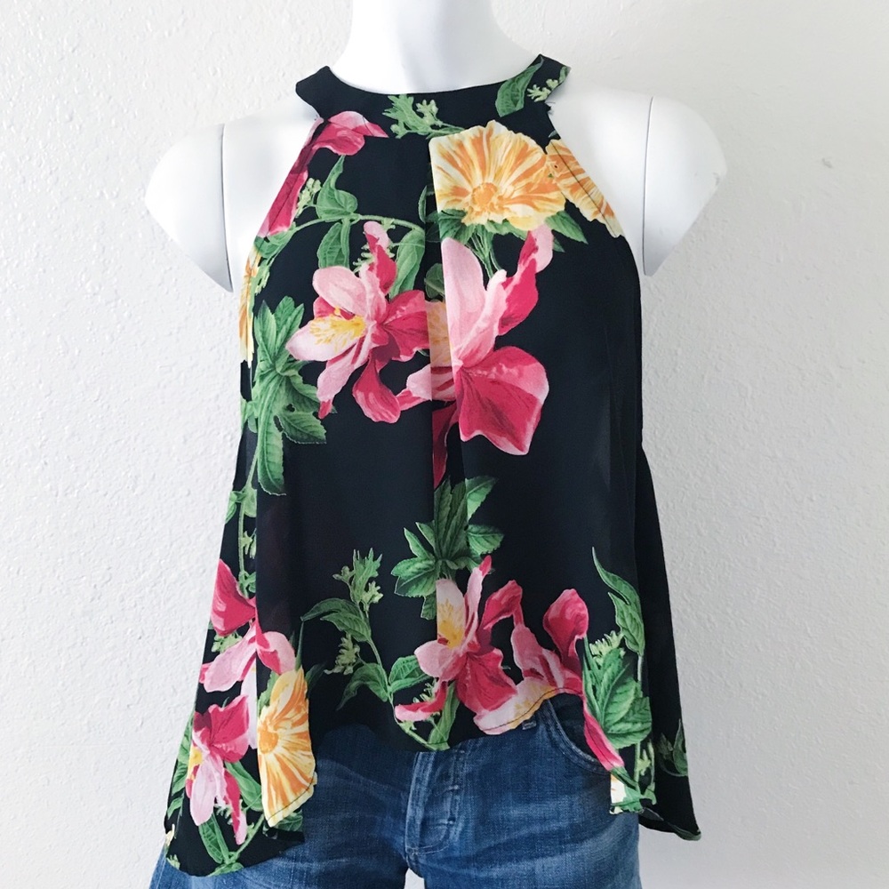 NWT | FOREVER 21+| HALTER | TIE BACK FLORAL TOP E